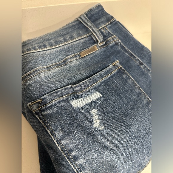 KanCan Denim - Picture 3 of 4